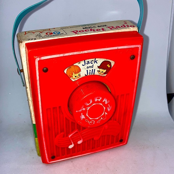 FisherPrice Toys Vintage 973 Fisher Price Music Box Pocket Radio
